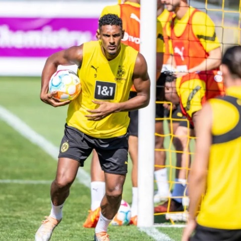 -Γερμανία-Ντόρτμουντ: Κακοήθης ο όγκος του Αλέ