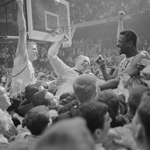 Μπιλ Ράσελ και Μάικλ Τζόρνταν