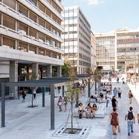 Στην τελική ευθεία η ανάπλαση της κάτω πλευράς της πλατείας Συντάγματος	