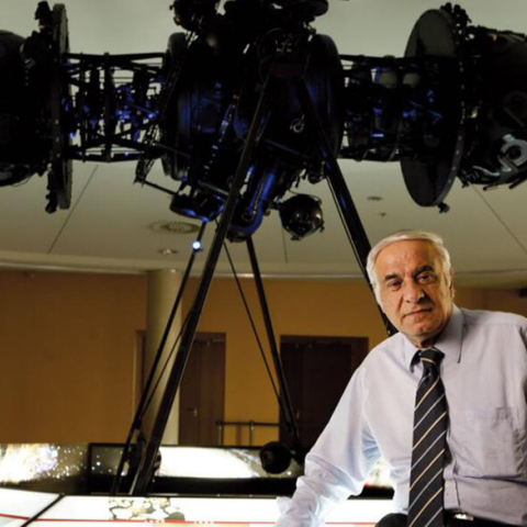 Ο Διονύσης Σιμόπουλος