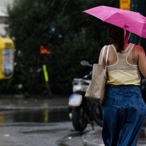 Βροχή στην Αττική αναμένεται σήμερα Κυριακή