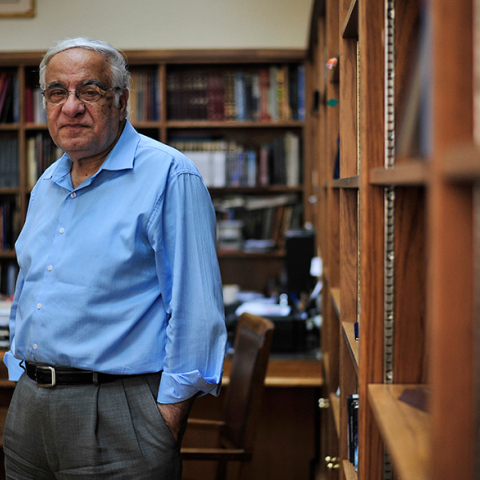 Ο Διονύσης Σιμόπουλος