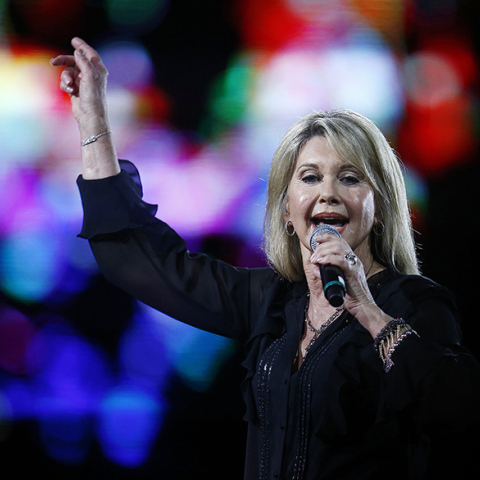 Η Olivia Newton John