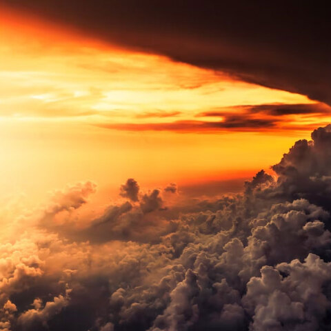 Άστατος ο καιρός σήμερα Παρασκευή (12/8) με νεφώσεις και βροχές