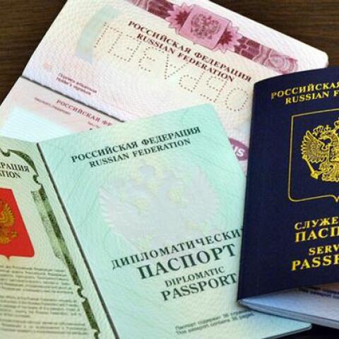 Κύπρος: Να μην απαγορευτούν οι βίζες σε Ρώσους πολίτες