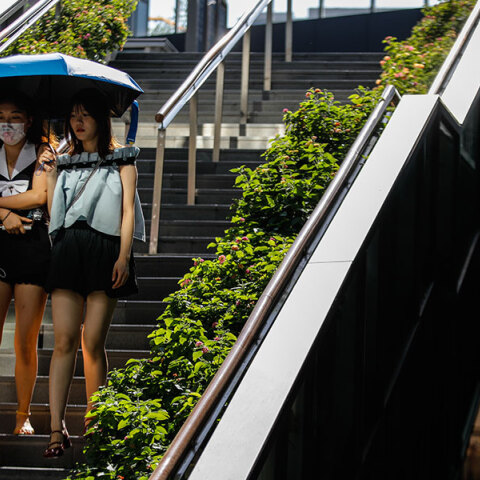 Περιοχές στην Κίνα δοκιμάζονται από τη ζέστη