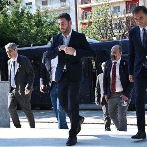 Ανδρουλάκης: Δίνω ραντεβού στον Μητσοτάκη στην εξεταστική επιτροπή