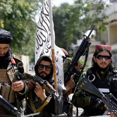 Οι Ταλιμπάν κατηγορούν το Πακιστάν ότι επιτρέπει drones των ΗΠΑ να μπάινουν στον χώρο τους