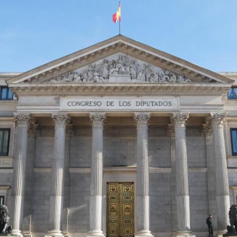 CEO Respol: Φόροι στους πλούσιους