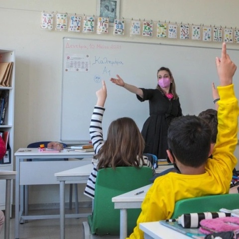 Συνεδριάζει η επιτροπή των ειδικών για τον κορωνοϊό για το άνοιγμα των σχολείων