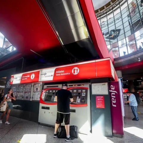 Ισπανία: Δωρεάν μεταφορές από 1ης Σεπτεμβρίου για να μετριάσει το αυξανόμενο κόστος ζωής