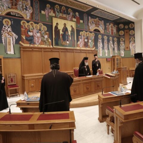 Ιερά Σύνοδος: Απαράδεκτες και προσβλητικές οι δηλώσεις του Μητροπολίτη Δωδώνης για τους βιασμούς