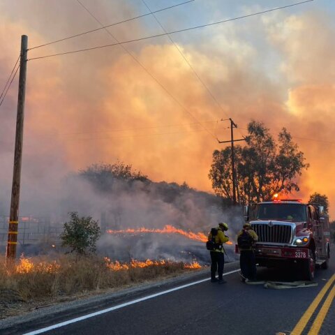 ΗΠΑ: Νέα μεγάλη πυρκαγιά μαίνεται στην Καλιφόρνια, την ώρα που η πολιτεία πλήττεται από ακραία υψηλές θερμοκρασίες	