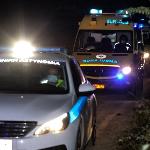 Κυψέλη: Αιμόφυρτη γυναίκα εντοπίστηκε σε πεζοδρόμιο