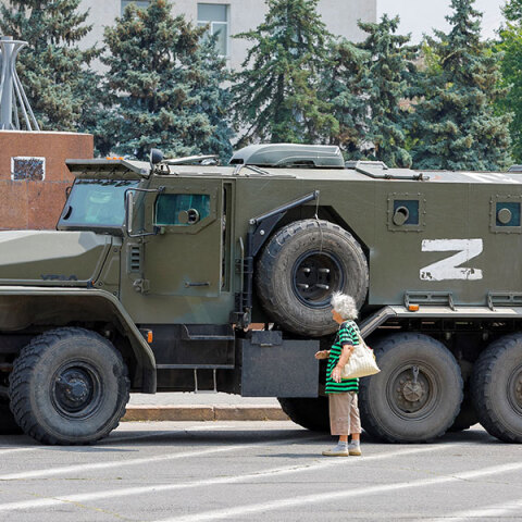 Μυστικές υπηρεσίες των ΗΠΑ: H Βόρεια Κορέα «οπλίζει» τη Ρωσία