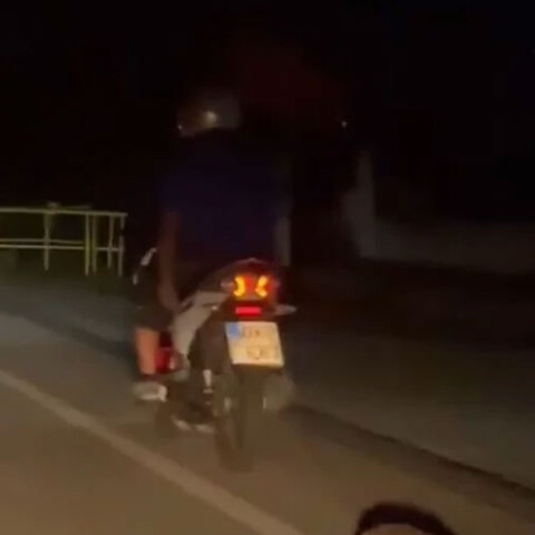 Κακοποίηση ζώων σε Καβάλα και Μέγαρα: Έσερνε ασβό με το μηχανάκι