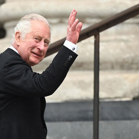 Ο Κάρολος είναι ο νέος βασιλιάς της Μεγάλης Βρετανίας μετά τον θάνατο της βασίλισσας Ελισάβετ