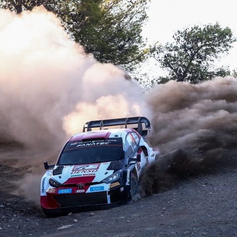 Παραλίγο ατύχημα στο Ράλλυ Ακρόπολις: Θεατής μπήκε στην ειδική διαδρομή