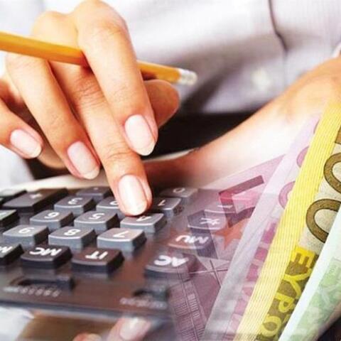 Αυξάνονται τα επιτόκια της ΕΚΤ, πιέζονται οι δανειολήπτες