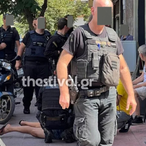 Αστυνομικοί έχουν ακινητοποιήσει τον λογιστή στη Θεσσαλονίκη