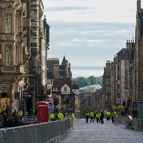 Στο Εδιμβούργο μεταφέρεται η σορός της βασίλισσας Ελισάβετ