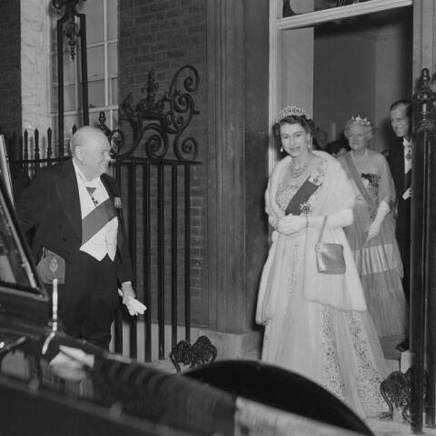 Ελισάβετ - Τσώρτσιλ