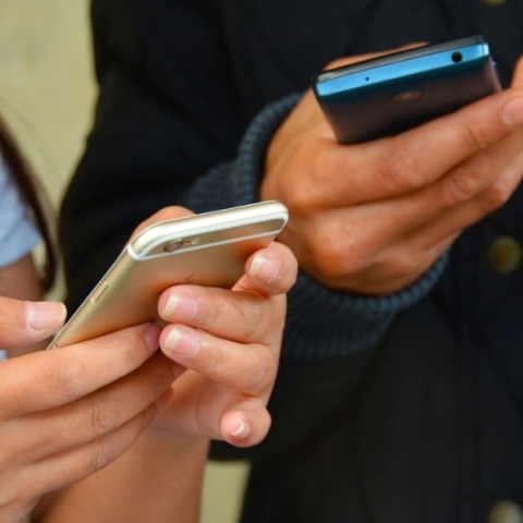 Πατέρας παγίδευσε 47χρονο που έστελνε μηνύματα στη 12χρονη κόρη του