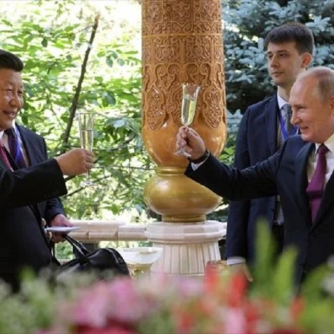 Συνάντηση Σι-Πούτιν: H Κίνα προτίθεται να διαδραματίσει τον ρόλο της «μεγάλης δύναμης» μαζί με την Ρωσία