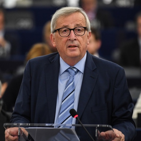 Γιούνκερ: Δεν σεβαστήκαμε πάντα την αξιοπέπεια των Ελλήνων