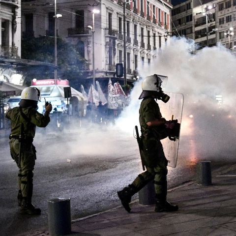 Επεισόδια σε διαδήλωση κατά της πανεπιστημιακής αστυνομίας στην Αθήνα