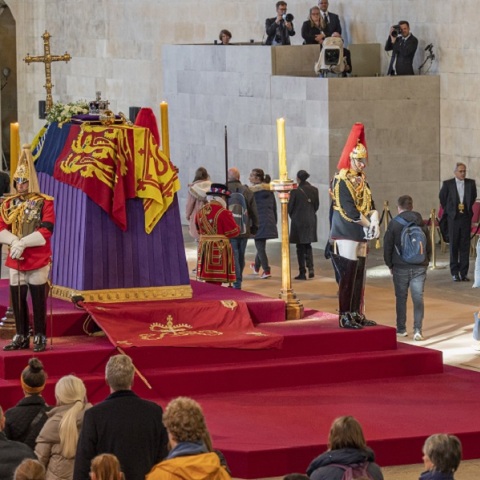 Βασίλισσα Ελισάβετ: Το παρασκήνιο με τις προσκλήσεις στην κηδεία - Ποιοι δεν καλέστηκαν