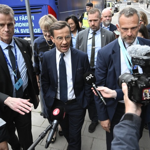 Επιβεβαιώθηκε η οριακή νίκη του μπλοκ της δεξιάς στη Σουηδία