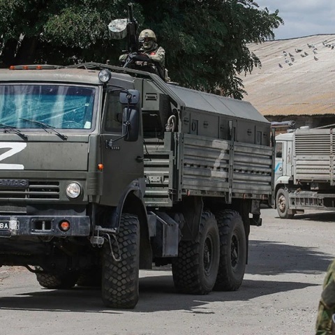 Η Μόσχα στρατολογεί εθελοντές για να πάνε στην Ουκρανία - με μισθό 3.000 δολάρια