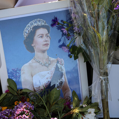 Στη δημοσιότητα το τελευταίο επίσημο πορτρέτο της βασίλισσας Ελισάβετ