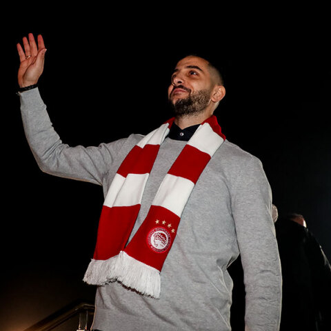 Ο Κώστας Μανωλάς φεύγει για δεύτερη φορά από τον Ολυμπιακό