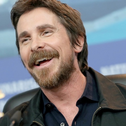 Ο Κρίστιαν Μπέιλ ζήλεψε τη φιλία των κινηματογραφικών χαρακτήρων που έφτιαξε