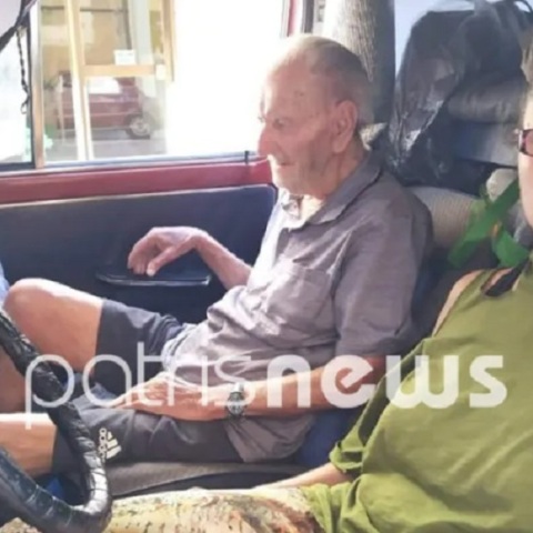 Αμαλιάδα: 50χρονη με τον 93χρονο πατέρα της ζουν εδώ και οκτώ μήνες σε αυτοκίνητο