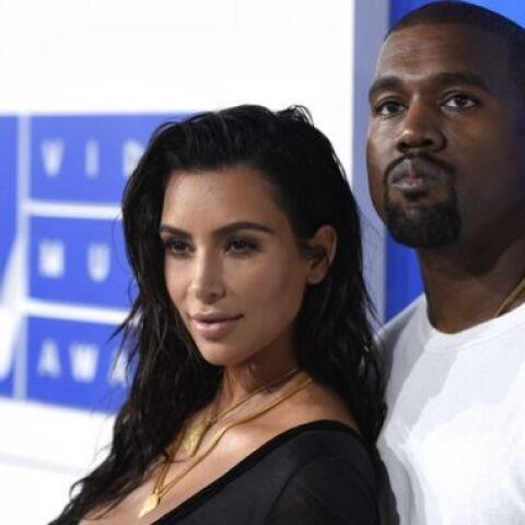 Ο Κάνιε Γουέστ συγκρίνει την Κιμ Καρντάσιαν… με τη βασίλισσα Ελισάβετ