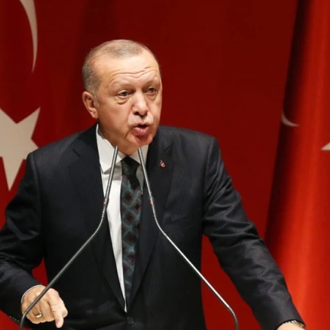 Απειλές Ερντογάν: Η στήριξη από ΕΕ και ΗΠΑ δεν θα σας σώσει