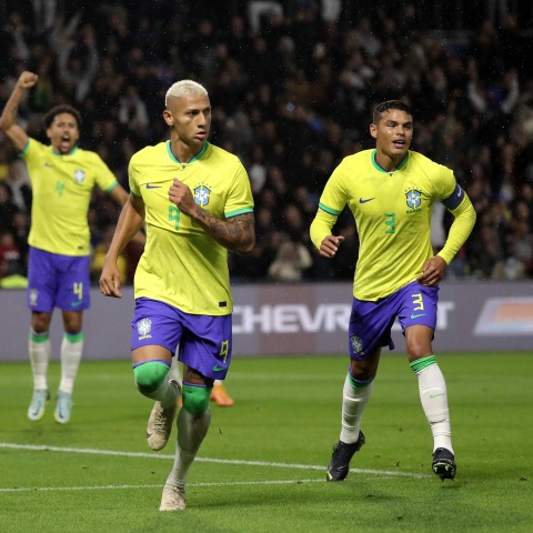 Ο Ριτσάρλισον