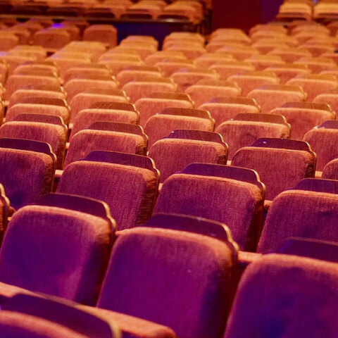 Διεμφυλικές γυναίκες ως ερμηνεύτριες στο έργο «Στρέλλα» αναζητά η Εθνική Λυρική Σκηνή