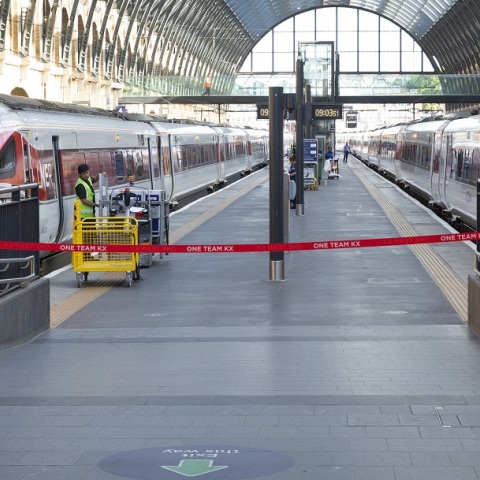 Παραλύει σήμερα το σιδηροδρομικό δίκτυο της Βρετανίας λόγω απεργίας