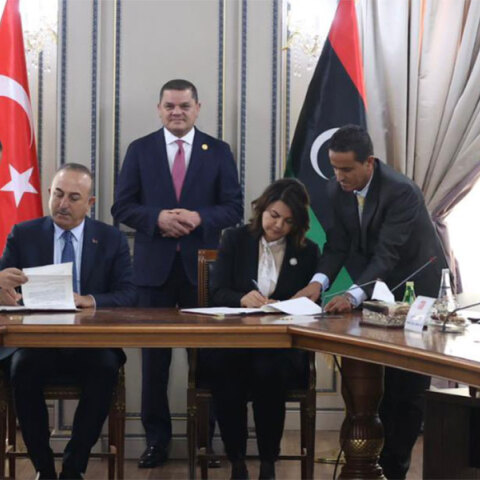 Υπογραφή νέων μνημονίων συνεργασίας Τουρκίας-Λιβύης