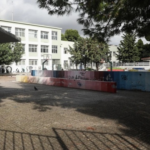 Συμπλοκή σε ΕΠΑΛ στο Αιγάλεω ανάμεσα σε μαθητή και διευθυντή