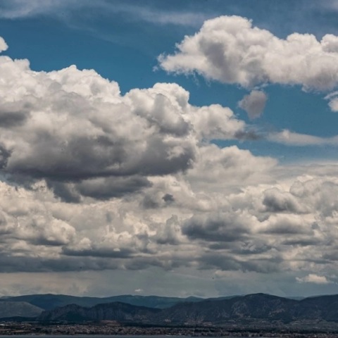 Πέφτει η θερμοκρασία την Τετάρτη - Πού θα βρέξει