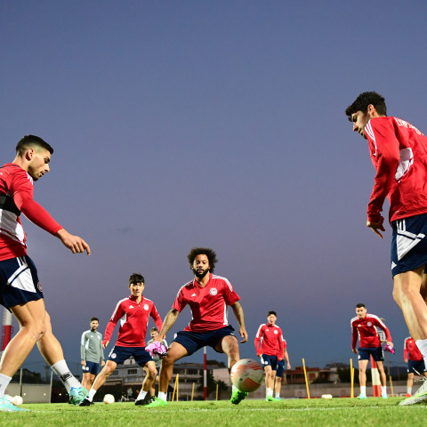 Οι παίκτες του Ολυμπιακού στην τελευταία προπόνηση πριν το ματς με την Κάραμπαγκ