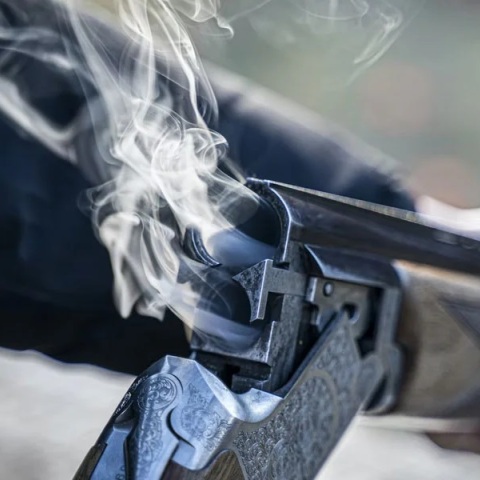 90χρονος αυτοκτόνησε αφού κέρασε όλο το καφενείο και τους κάλεσε στην κηδεία του