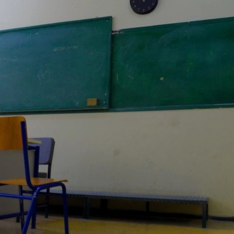 Mαθητές και εξωσχολικοί χτύπησαν καθηγητές σε λύκειο στο Αγρίνιο