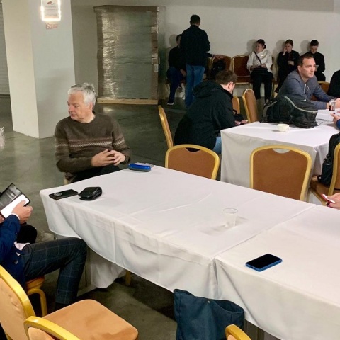 Σε καταφύγιο ξενοδοχείου φυγαδεύτηκε ο Επίτροπος Δικαιοσύνης της ΕΕ μετά τις εκρήξεις στο Κίεβο