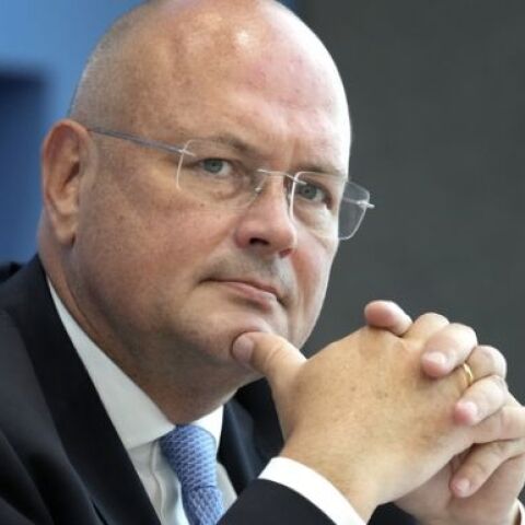 Καρατόμησαν τον επικεφαλής της Υπηρεσίας Κυβερνοασφάλειας της Γερμανίας: Κατηγορείται για σχέσεις με τις ρωσικές μυστικές υπηρεσίες